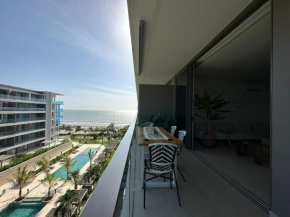 Apartamento en Cartagena frente al mar con piscina